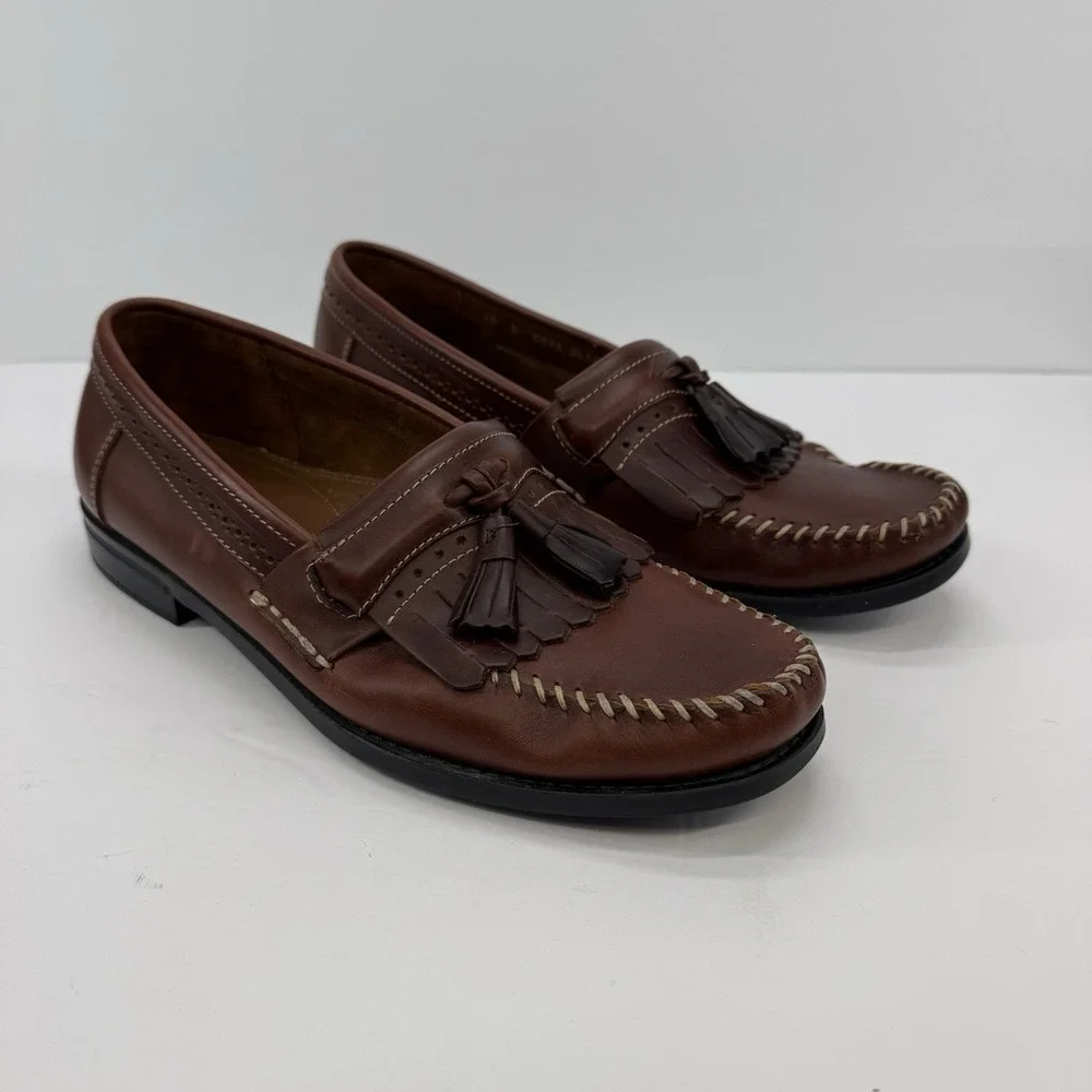 G.H. Bass Weejuns Men's 10 D  Burgundy Wine Brown‎ Leather Tassel Loafers